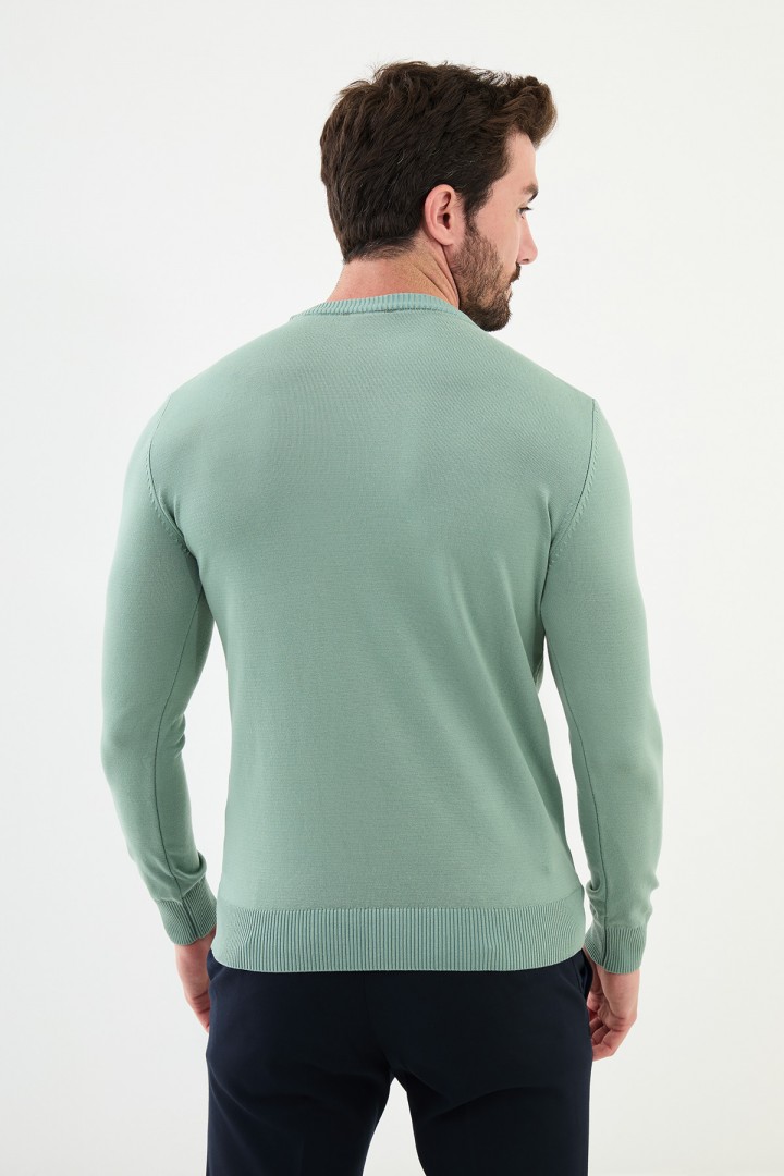 Unripe Almond Color Crew Neck Design Classic Men's Knitwear