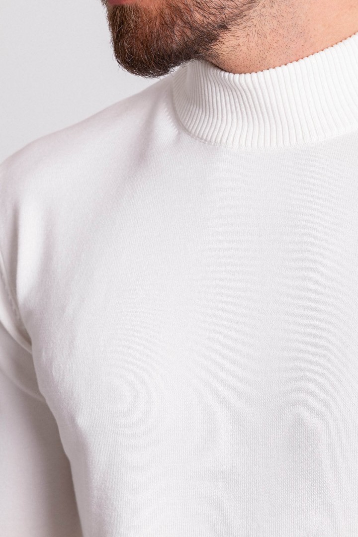 Ecru Color Viscose And Elastane Fabric With Mock Turtleneck Detail Casual Men's Knitwear