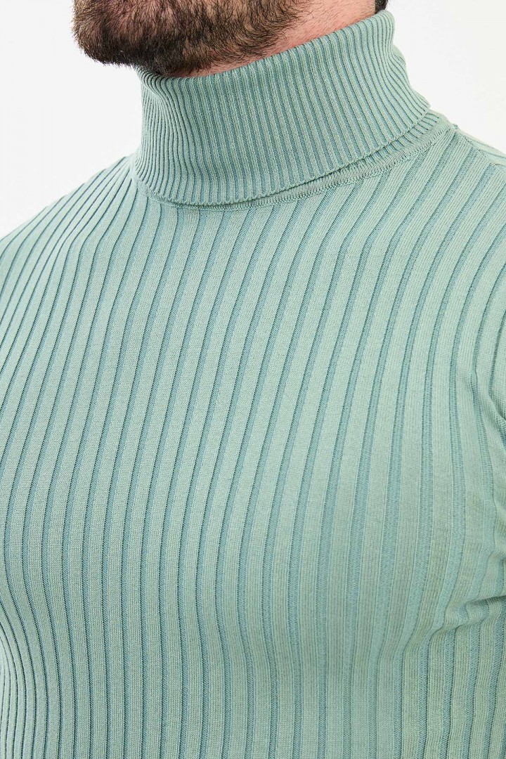 Unripe Almond Color Turtleneck Design Classic Men's Knitwear