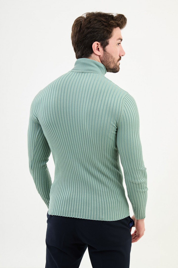 Unripe Almond Color Turtleneck Design Classic Men's Knitwear