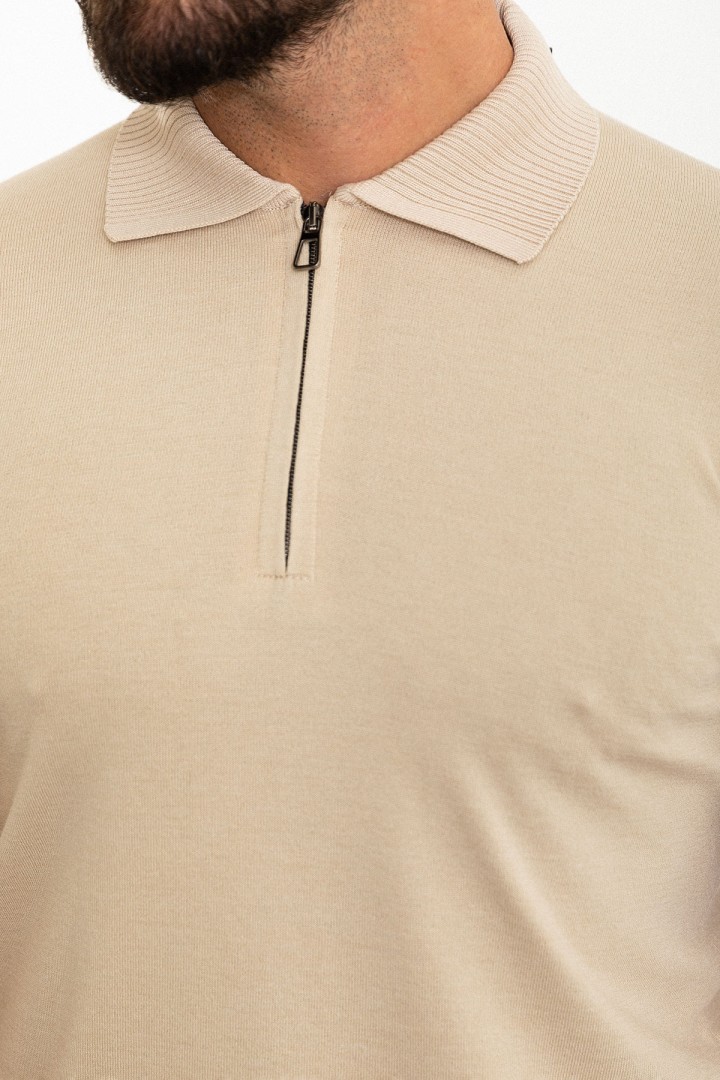 Beige Color Zippered Shirt Collar Design Classic Men's Knit Tshirt