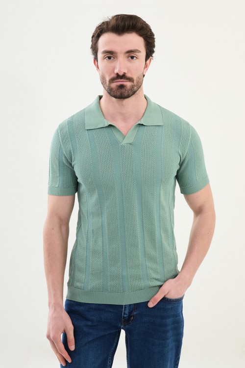 Unripe Almond Color Striped Design Casual Men's Knit Tshirt