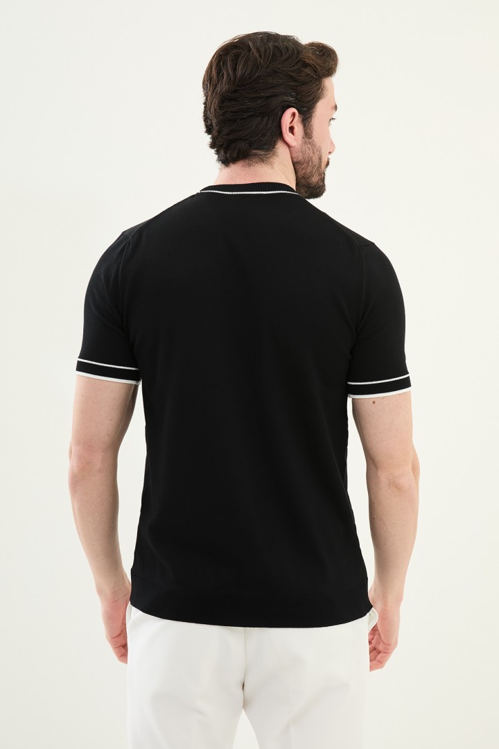 Black And White Color Casual Men's Knit Tshirt
