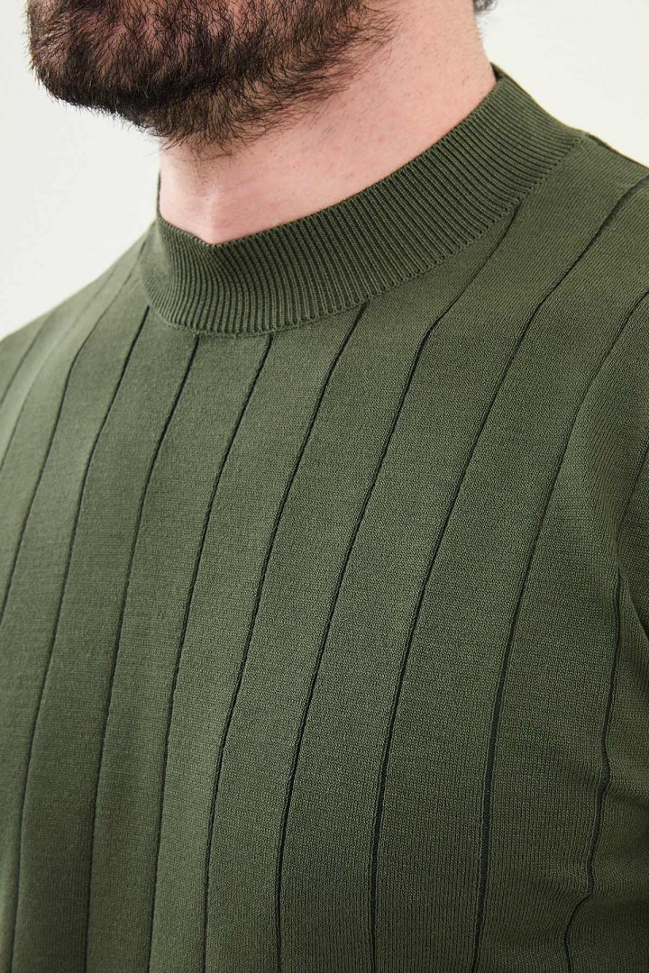 Khaki Color Crew Neck Stripe Casual Men's Knit T Shirt