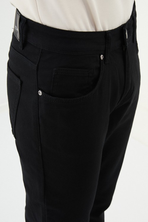 Black Color Slim Fit Casual Men's Jeans