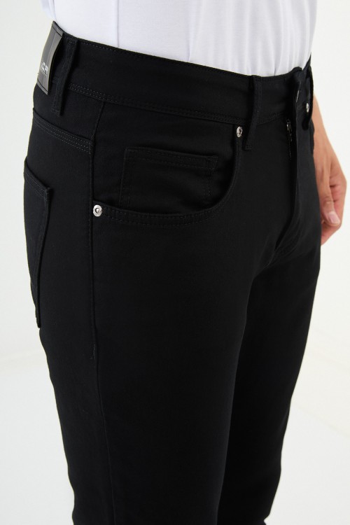 Black Color Skinny Fit Casual Men's Jeans