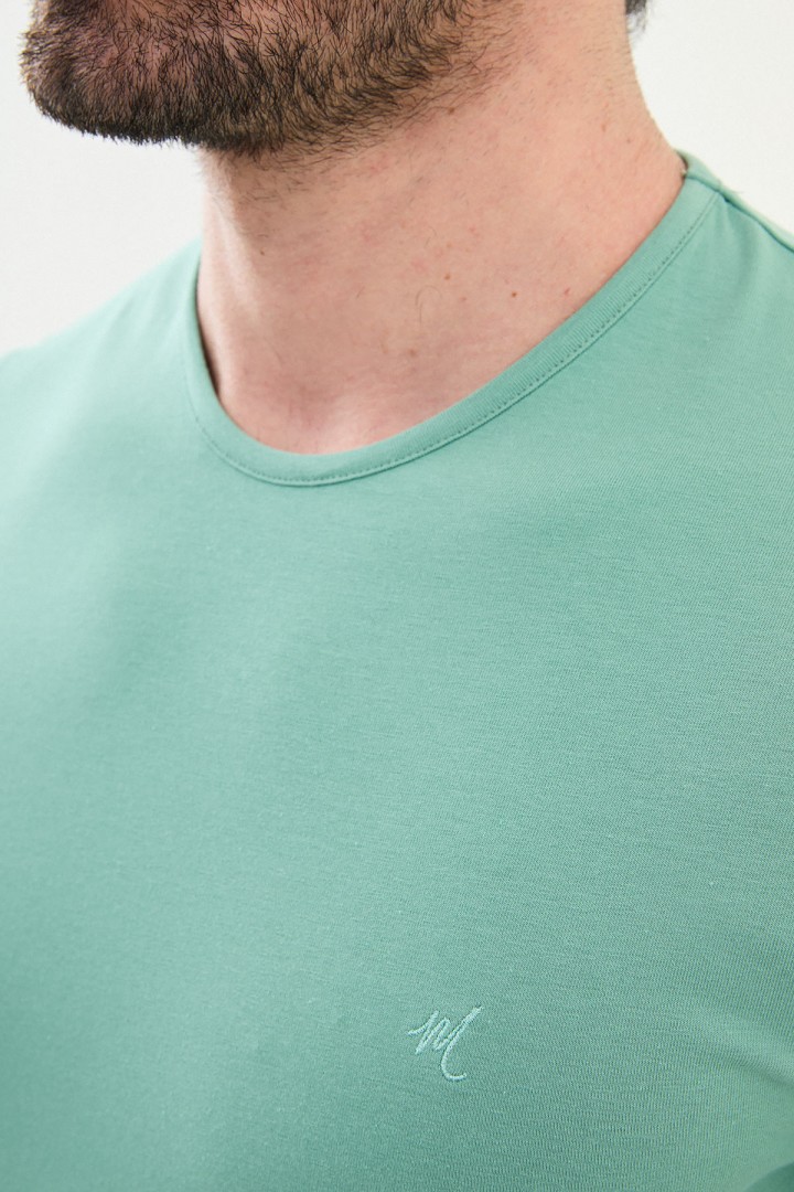 Unripe Almond Color Crew Neck Classic Men's T Shirt