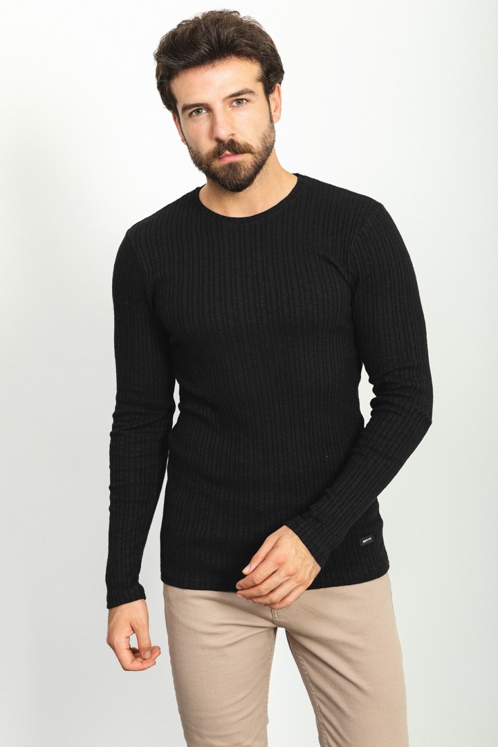 Black Color Cotton And Elastane Fabric With Pinstripe And Crew Neck Detail Casual Mens Tshirt