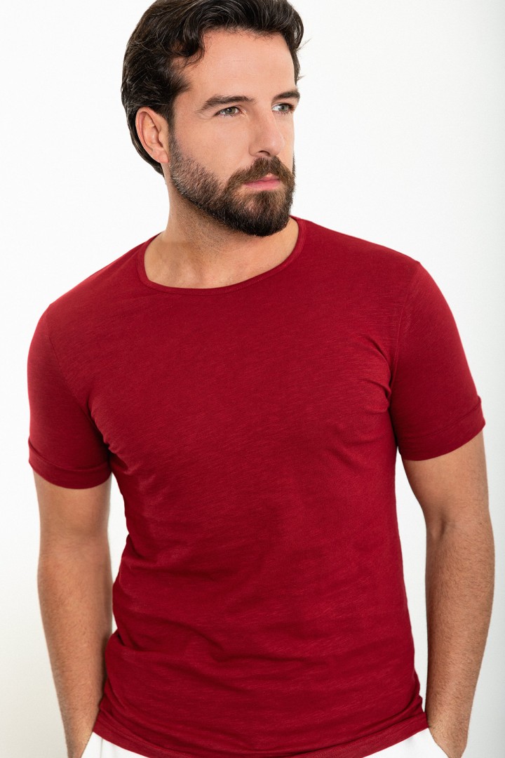 Claret Red Color Crewn Neck Design Casual Cotton Men's Tshirt