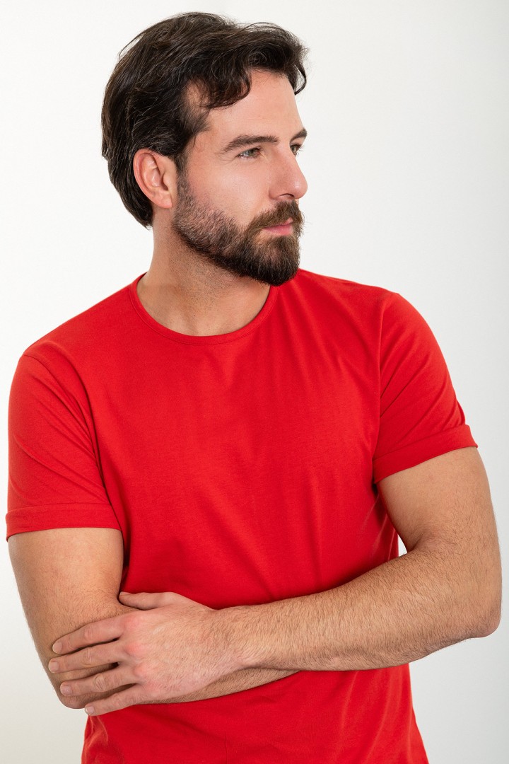 Red Color Crew Neck Design Classic Men's Tshirt