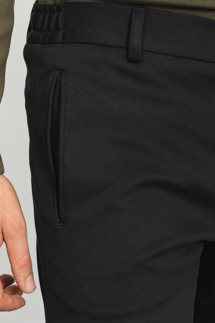 Black Cotton And Polyester Fabrics Elastic Design Casual Mens Pants