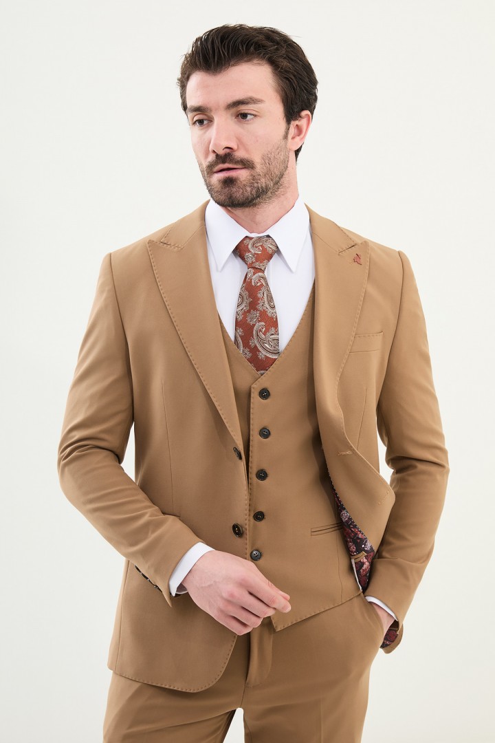 Camel Color Classic Wool Men's Suit