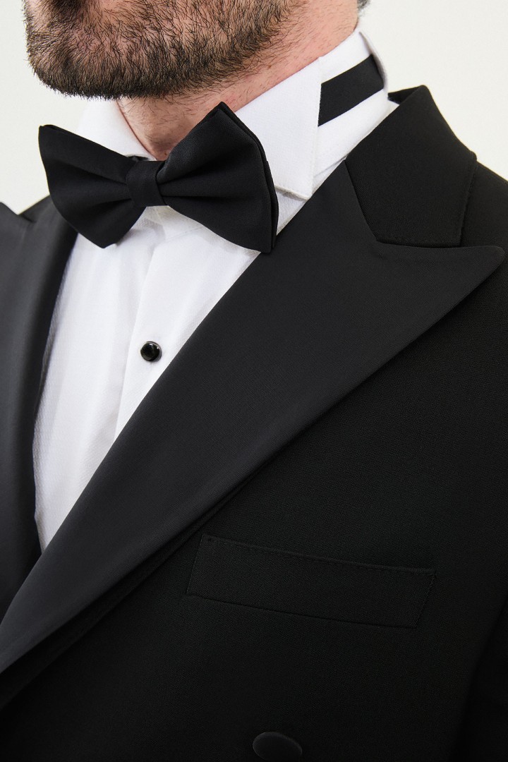 Black Color Classic Men's Wedding Suit