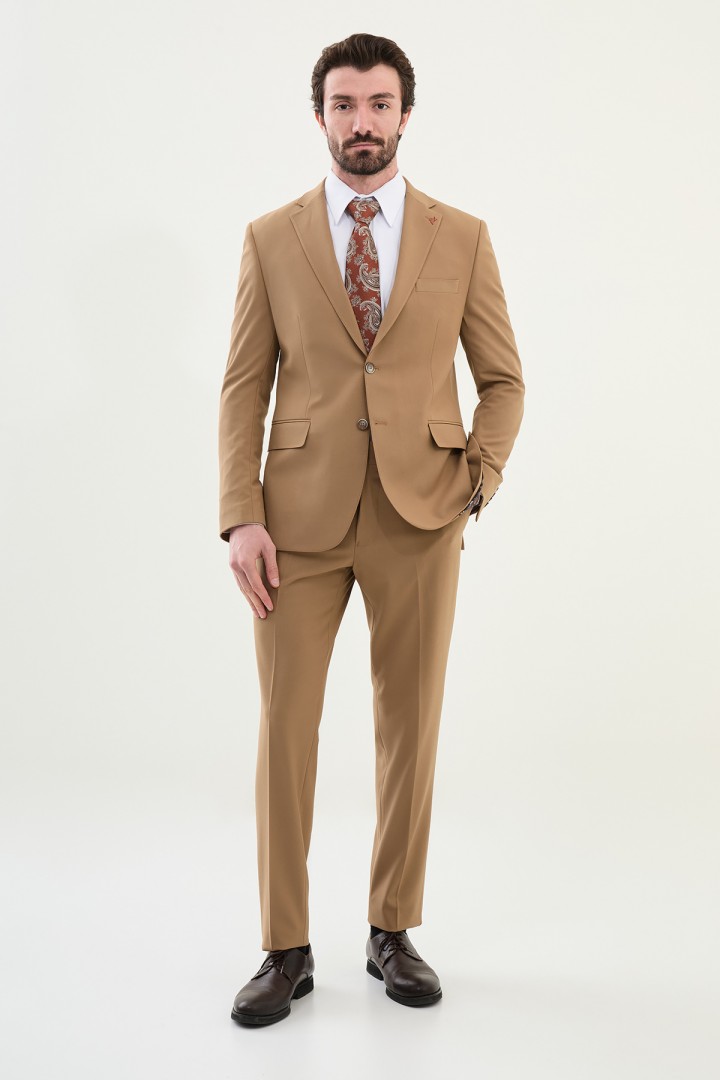 Camel Color Classic Men's Suit